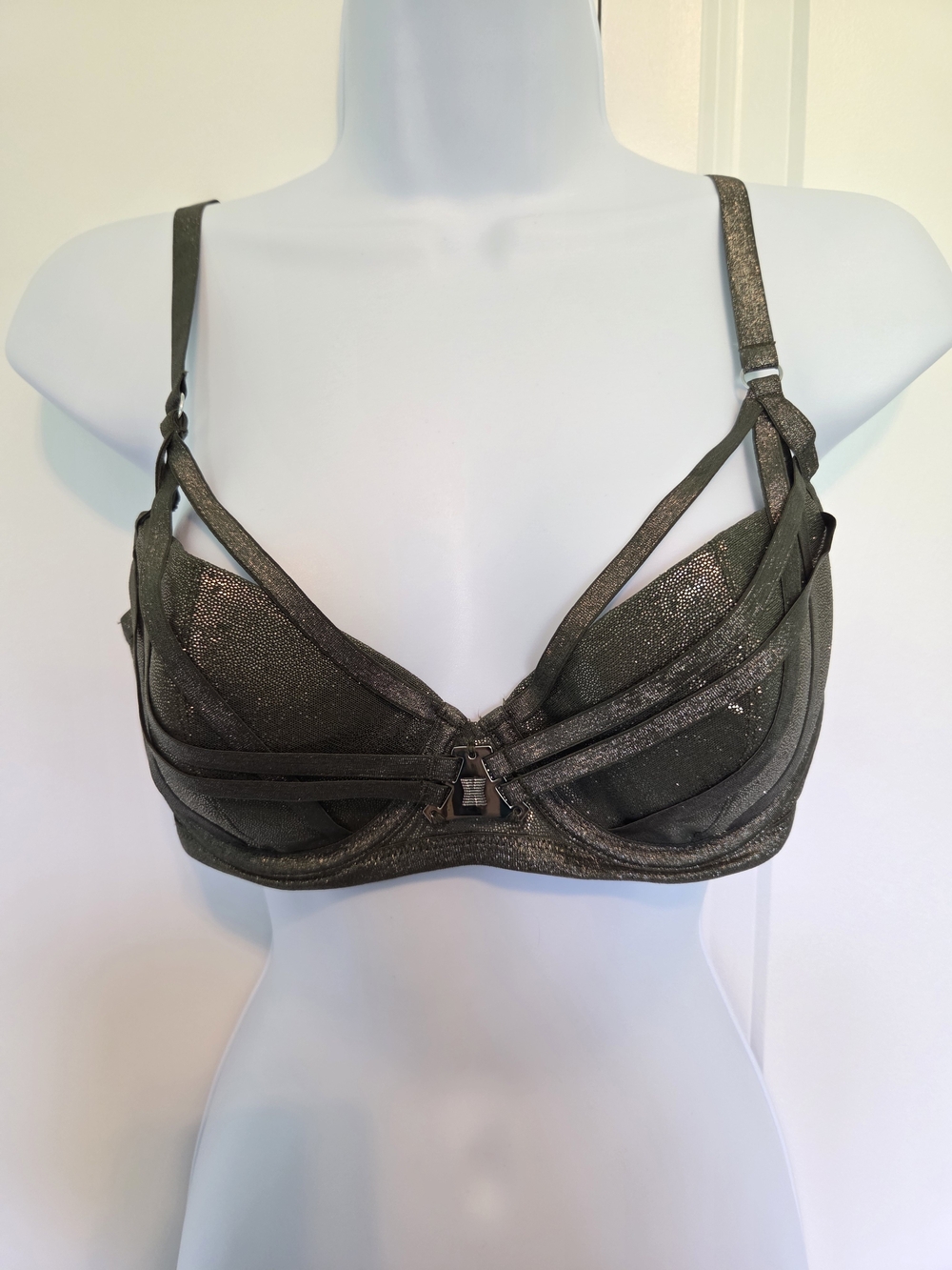 Savage X Fenty Metallic Olive Underwire Strappy Bra
